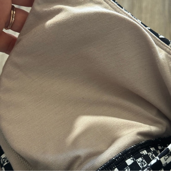 Lululemon energy bra set of two Size 8 checkered black white padded - Picture 5 of 9